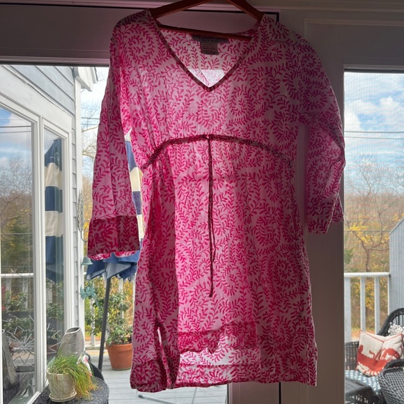 Gretchen Scott Designs Other - Flawed Gretchen Scott Cover Up 💕